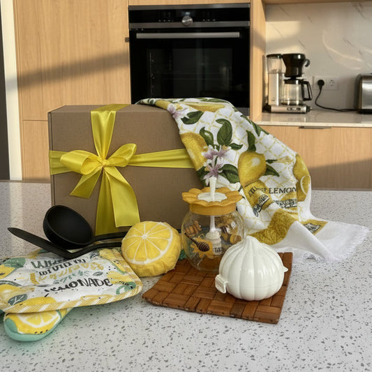 Кутия "У дома"